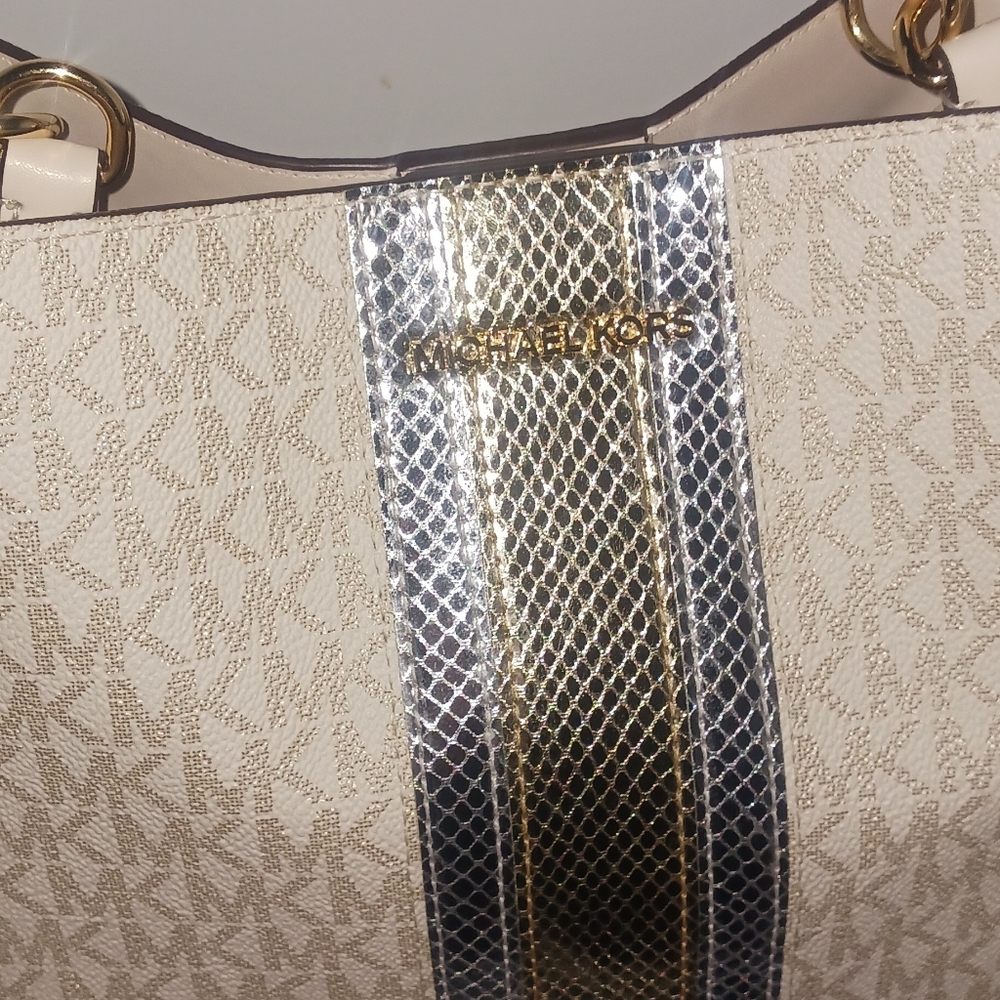 Michael Kors Cream and Gold Women's Bag